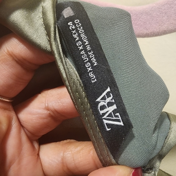 ZARA Olive Green Satin 3/4 Sleeve High Side Slits Midi Dress Top XS - Picture 6 of 13